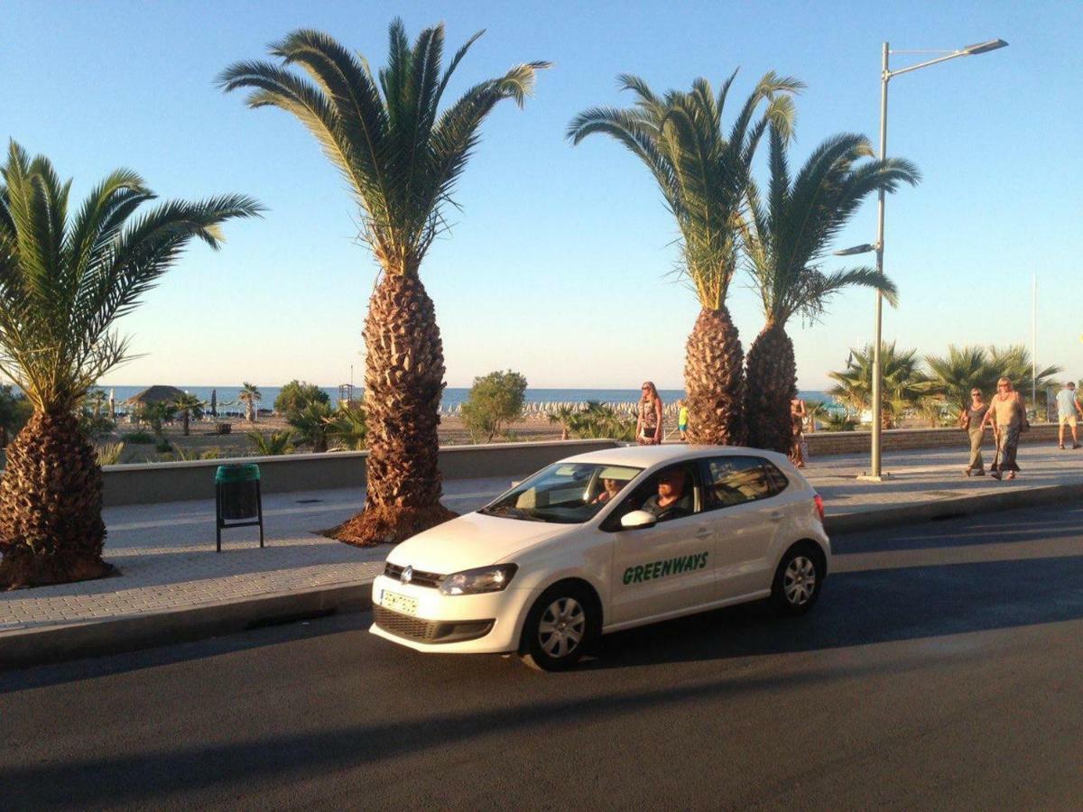 Korona Βeach Αpartments Lägenhet Rethymno Exteriör bild