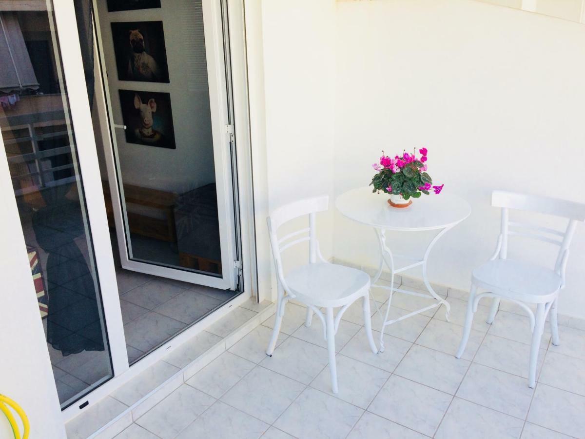 Korona Βeach Αpartments Lägenhet Rethymno Exteriör bild