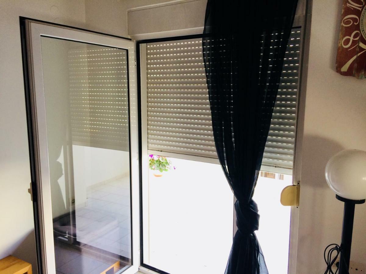 Korona Βeach Αpartments Lägenhet Rethymno Exteriör bild