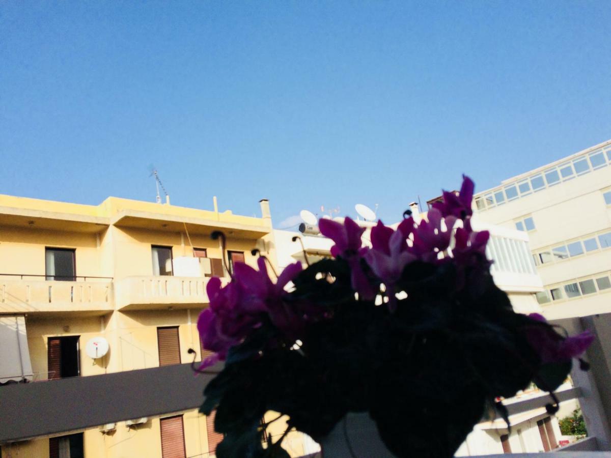 Korona Βeach Αpartments Lägenhet Rethymno Exteriör bild